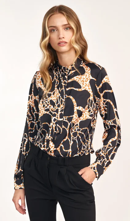 Patterned blouse with tie