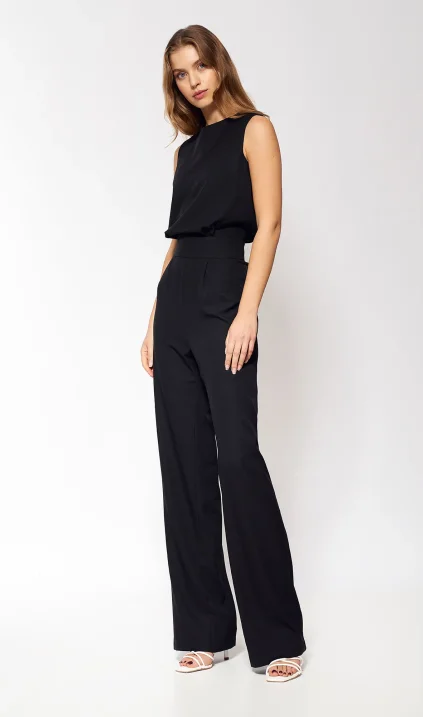 Elegant black jumpsuit