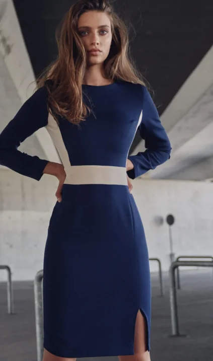 Fitted navy blue dress
