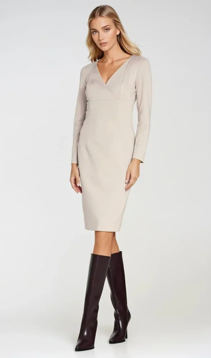 Dress with boat neckline - beige
